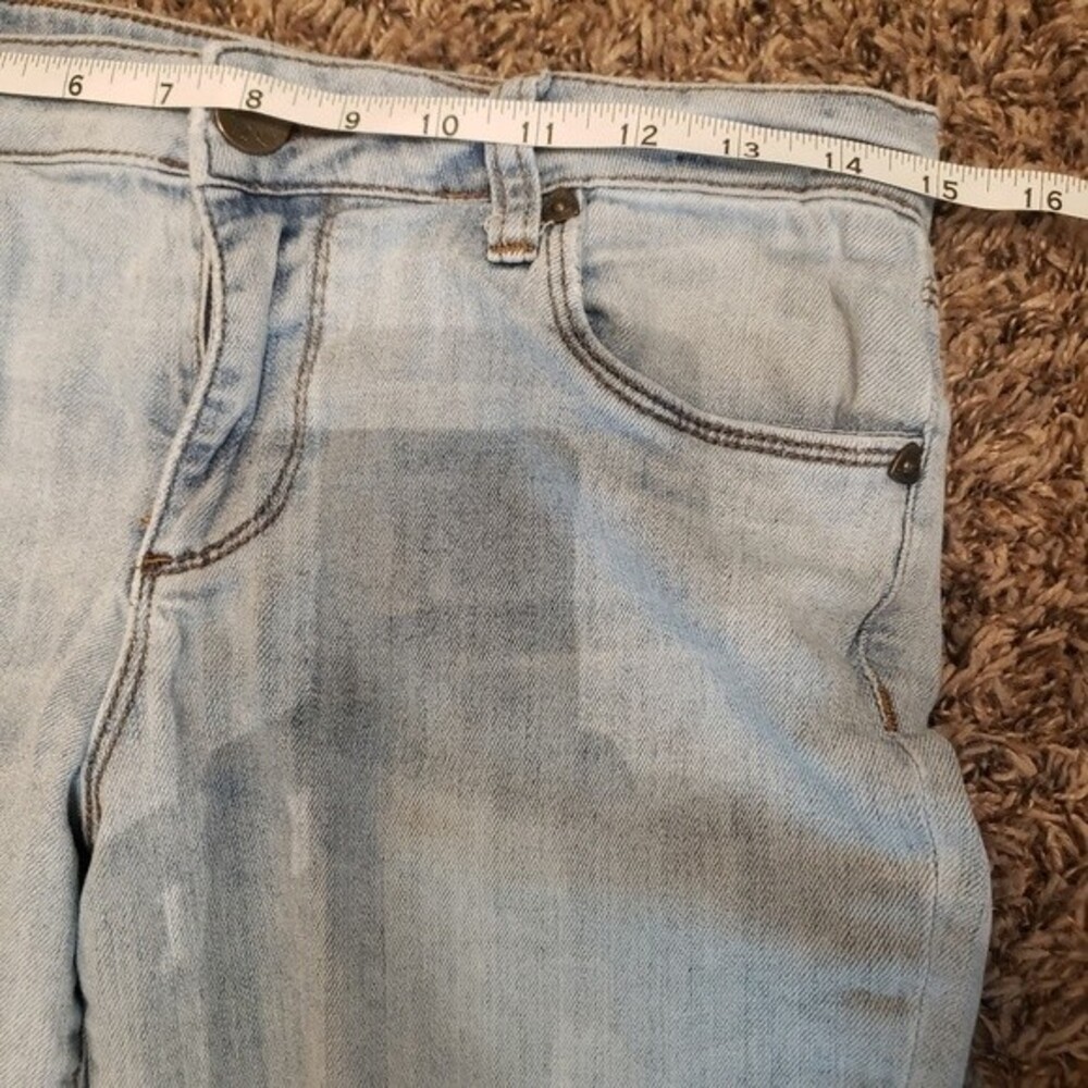 Kut From The Cloth Straight Leg Light Wash Jeans Size 6 - Picture 8 of 8